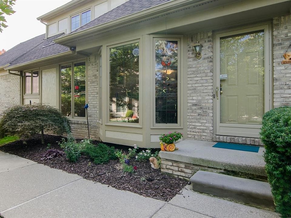 1st image of 2720 Maitland Dr