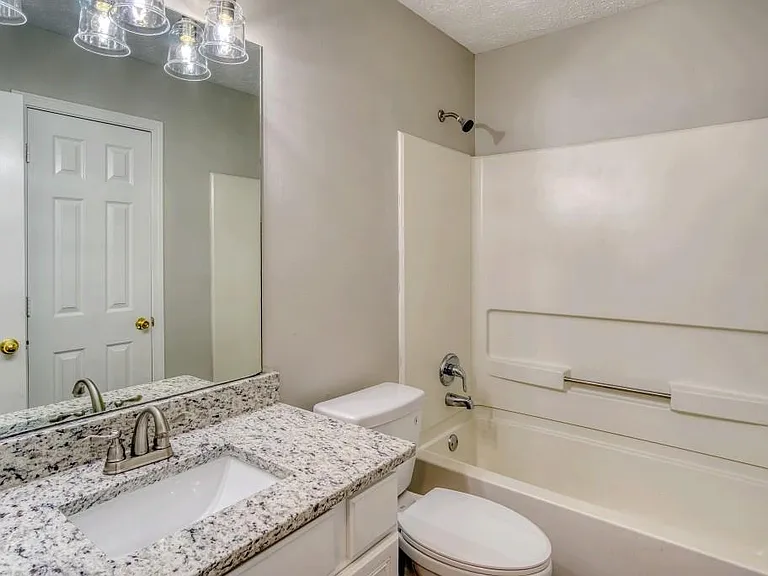 3036 Regal Park Ct — Photo 17