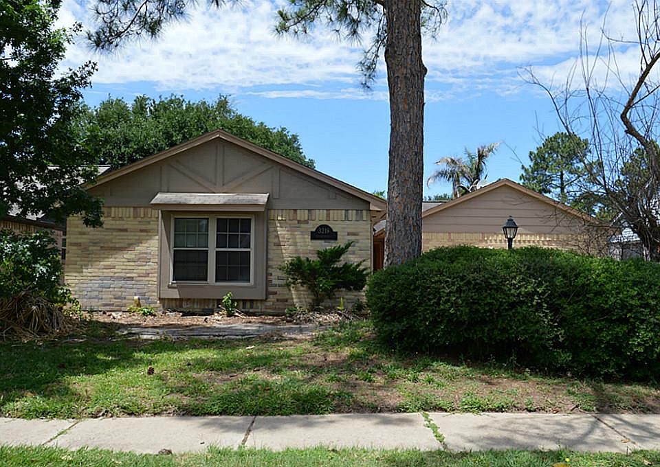 1st image of 3219 Sedgeborough Cir