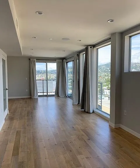 Maste bedroom