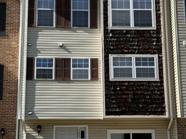 102 Appalachian Dr, Stafford, VA 22554