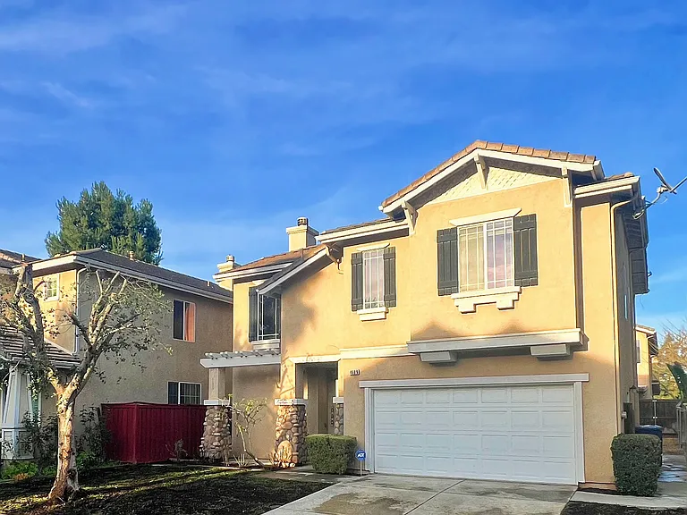 4689 Trailmore Ct — Photo 16