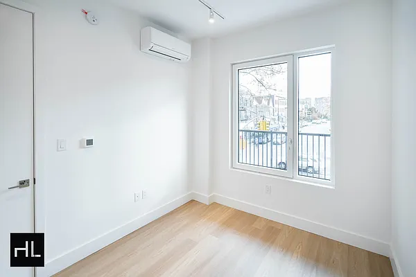 Rented by Highline Residential | media 7
