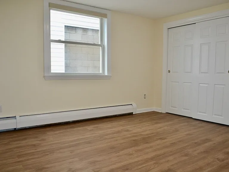 93 Sherman Ave #9 — Photo 9