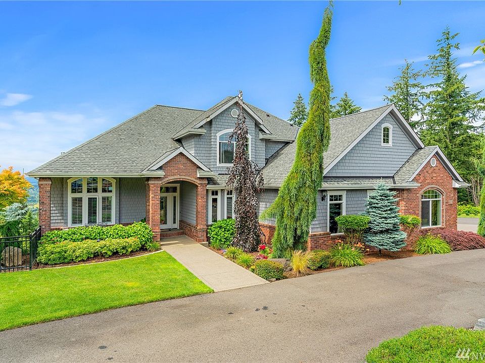 1st image of 233 Alderwood Dr