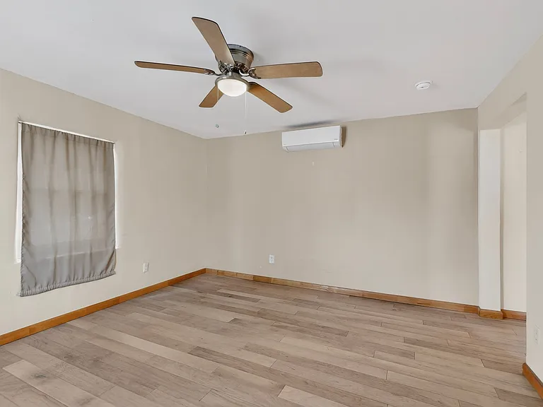 515 Marble Ave NE — Photo 34
