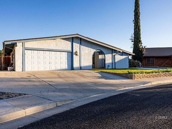 3rd image of 817 Hurschell Ave