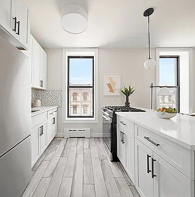 4th image of 764 Saint Johns Pl APT 2A