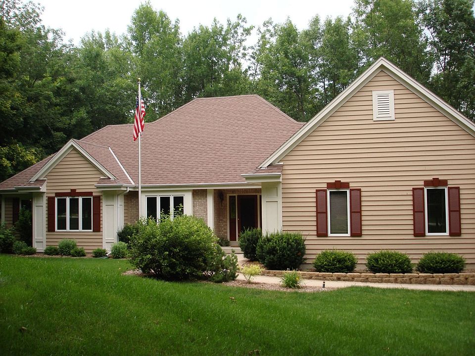 Beautiful Sussex Ranch!