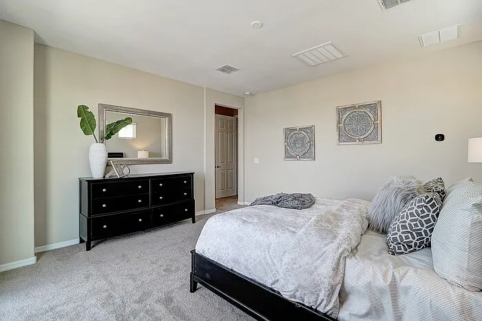 761 W Winchester Dr — Photo 20