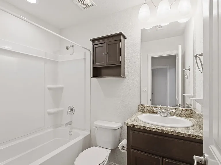 6910 Kate Reed Dr — Photo 32