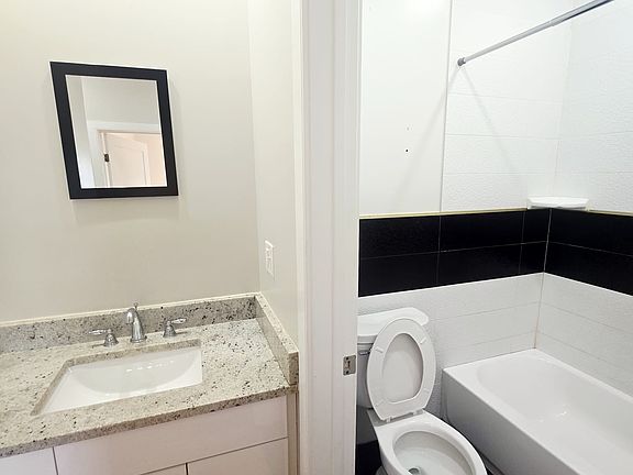 5th image of 647 Ocean Ave #1A
