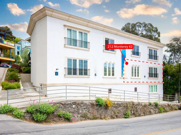 212 Monterey Ave, Capitola, CA