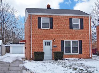 528 E 215th St, Euclid, OH