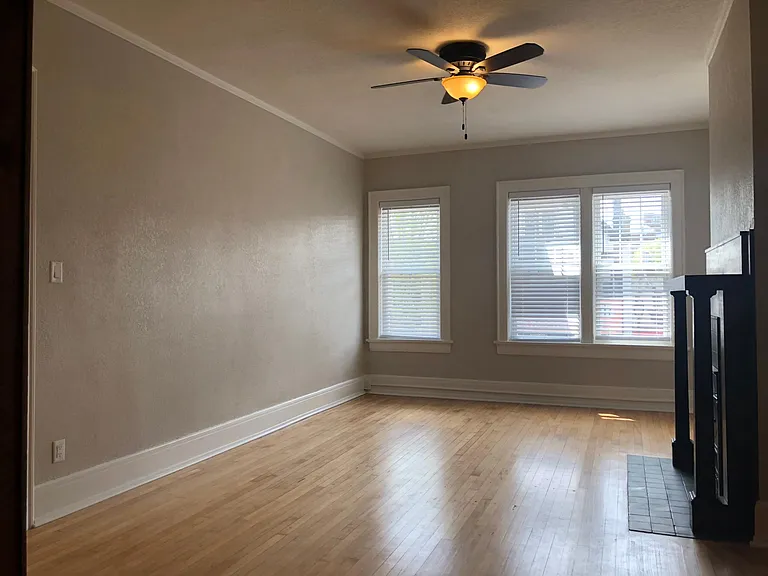 2852 N Oakland Ave #2 — Photo 8