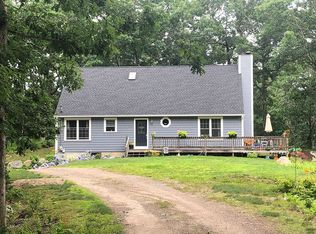 25 Tamanaco Dr, Charlestown, RI 02813