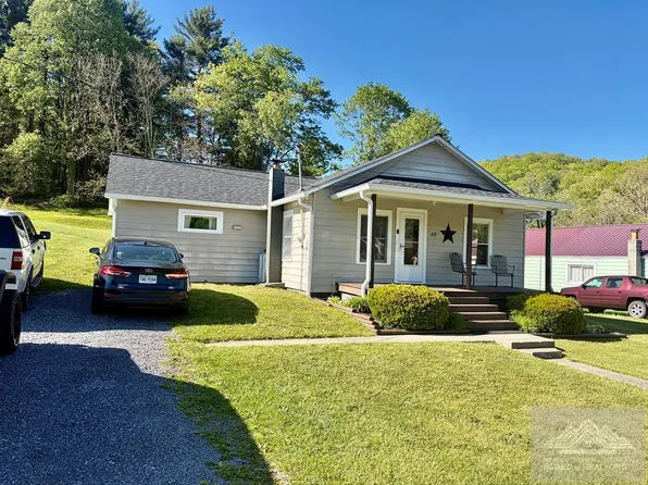 4779 Abbs Valley Rd, Bluefield, VA 24605