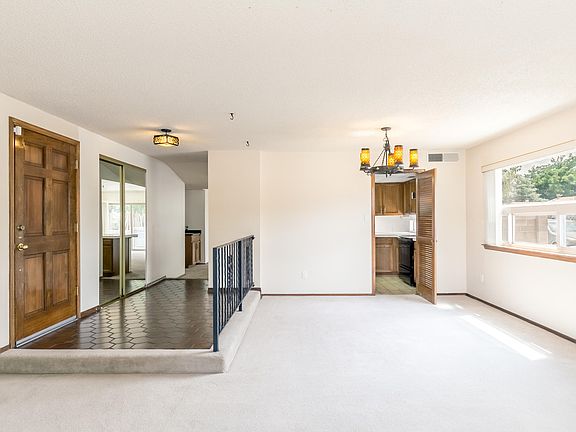 4th image of 5700 Sweetwater Dr NW