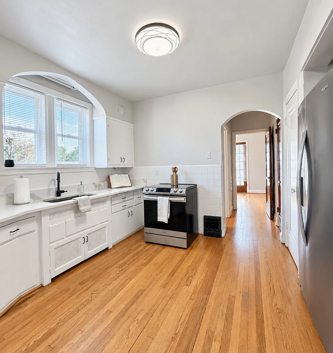 1 bed, 860 sqft, $1,050 — Photo 4