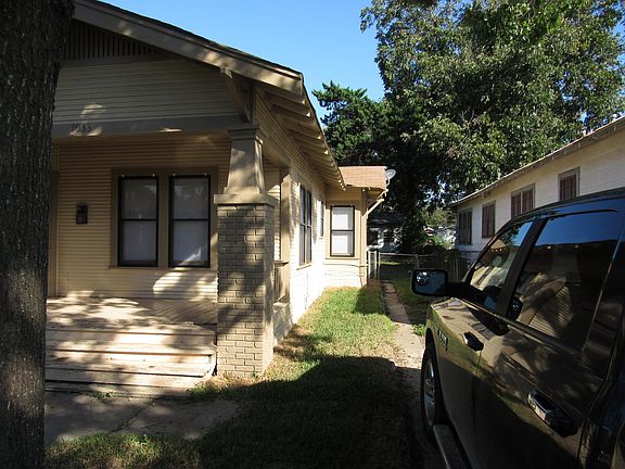 2nd image of 1033 Kayton Ave