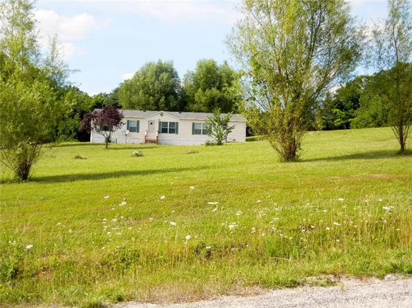 285 Blackberry Rd, Sparta, MO 65753