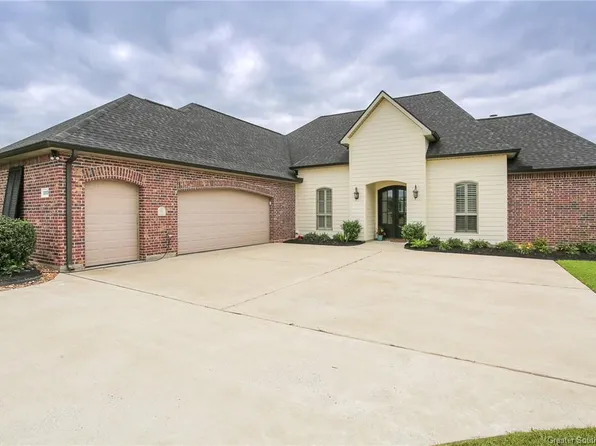 1223 Rue Blakeney, Lake Charles, LA 70611