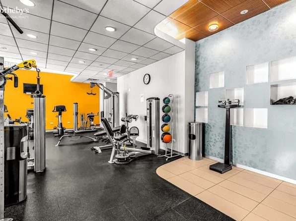 524 East 72nd Street 37AB image 17 of 18