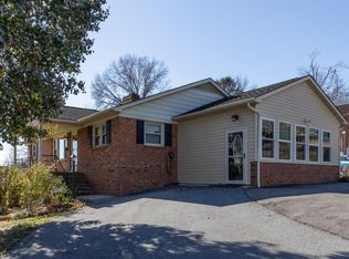 733 Hillview Dr, Dayton, VA 22821