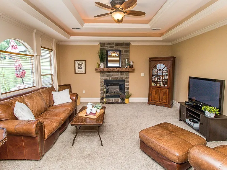 5306 Hodgsdon Mill Dr — Photo 5
