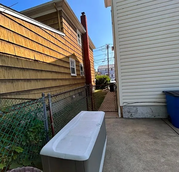 856 Hobson St #1 — Photo 16
