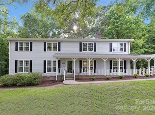 2801 Farmstead Ln, Fort Mill, SC 29708