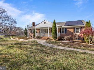 18985 Airmont Rd, Purcellville, VA 20132