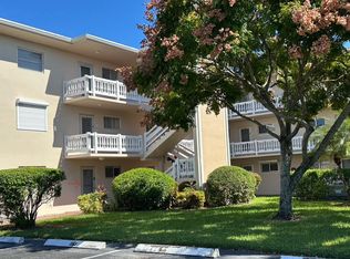 2811 Garden Drive S #101, Lake Worth, FL 33461