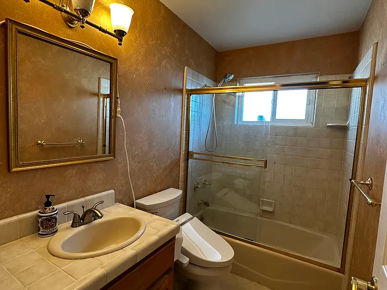 735 Durshire Way — Photo 2