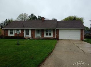 3796 Leaman Ct, Freeland, MI 48623