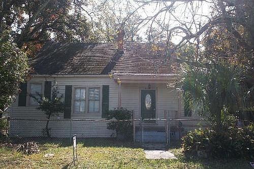 1st image of 1554 Lasalle St