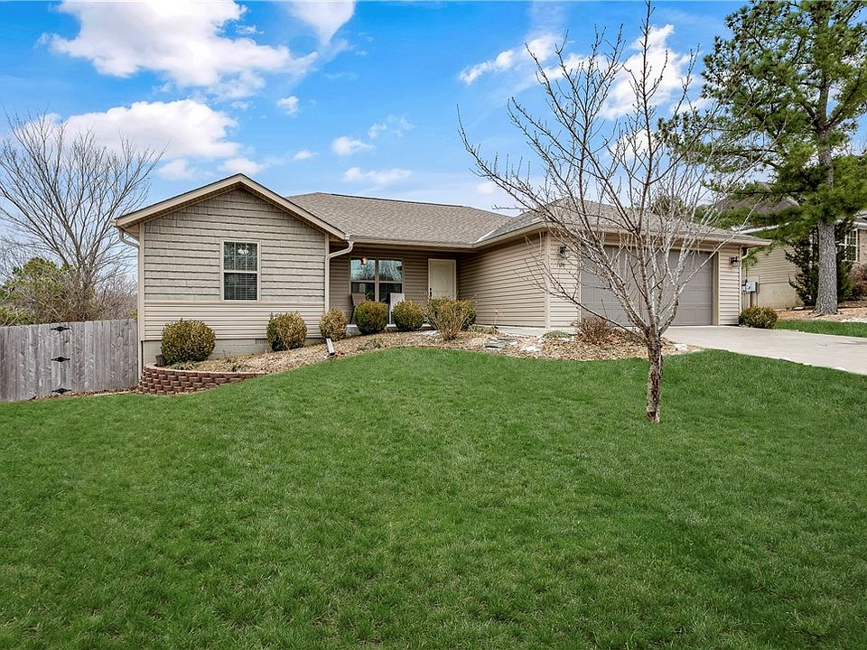 1st image of 126 Granshire Dr