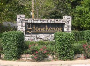 Stonehenge Dr, Bentonville, AR 72712