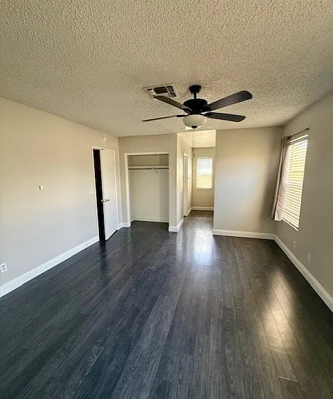 8383 Brad Oaks Cir — Photo 10