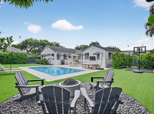 1001 Avon Rd, West Palm Beach, FL 33401