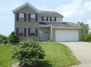 1577 Saint Ives Ct, Lebanon, OH 45036