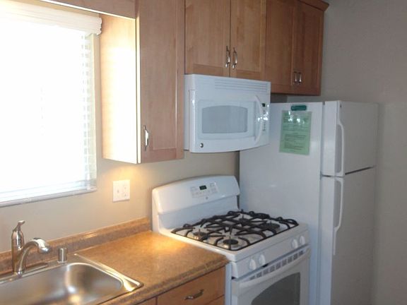 4th image of 3382 Bayside Ln