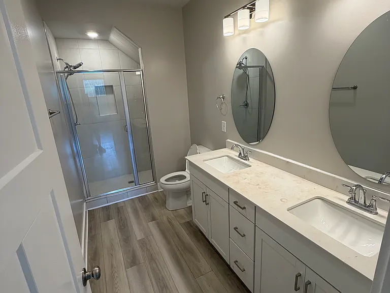 201 Woodhouse Way #201 — Photo 6