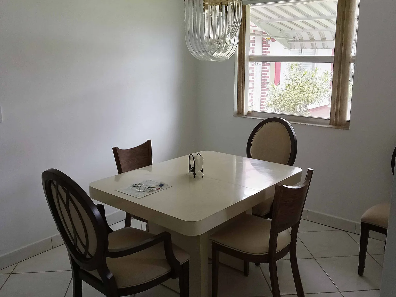 209 Waterford Cir — Photo 3
