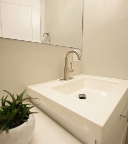 1002 N Aurora St — Photo 144