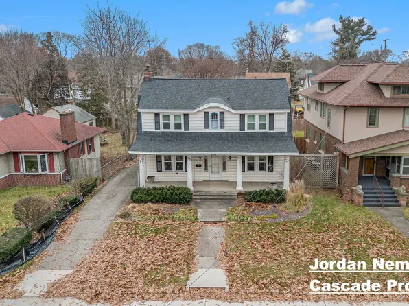 2064 Madison Ave SE, Grand Rapids, MI 49507