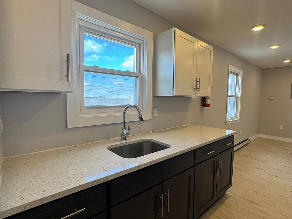 1st image of 212 Zabriskie St APT 2L