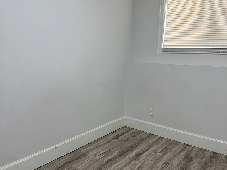 156 Barrett St — Photo 9