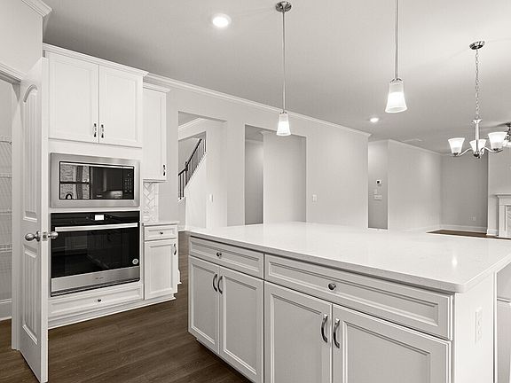 7th image of this home