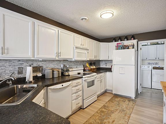 4th image of 1662 Patriot Ln